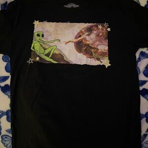 NWOT Alien Visit Graphic Tee - Black